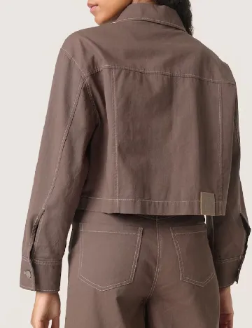 Jacheta Soaked In Luxury, maro Maro