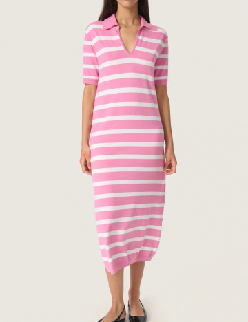 Rochie medie Soaked In Luxury, roz