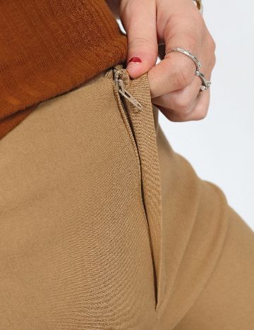 Pantaloni Zara, maro