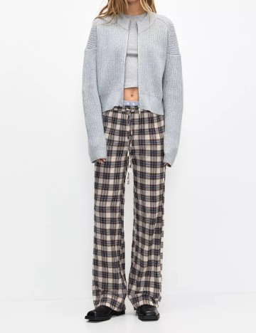 Pantaloni Pull&Bear, mix culori
