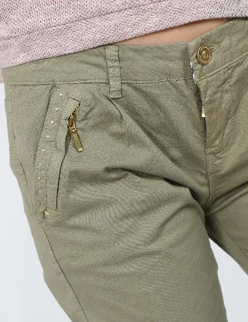 Pantaloni Bershka, verde