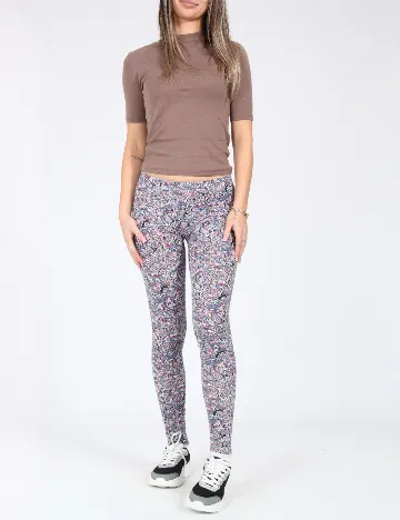 Colanti Bershka, mix culori