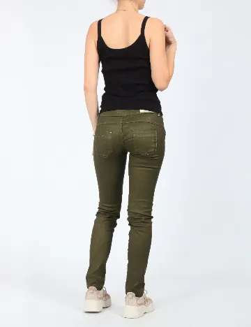 Pantaloni Bershka, verde