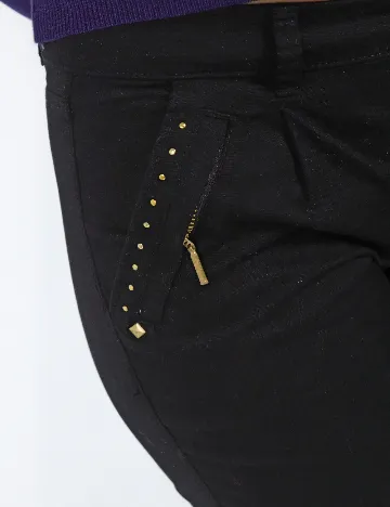 Pantaloni Bershka, negru
