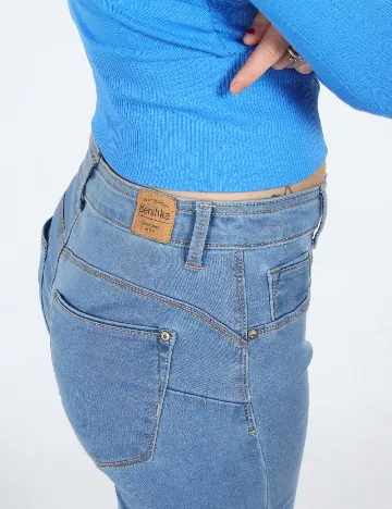 Blugi Bershka, albastru deschis