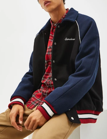 Jacheta Bershka, negru/bleumarin Negru