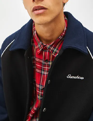 Jacheta Bershka, negru/bleumarin Negru