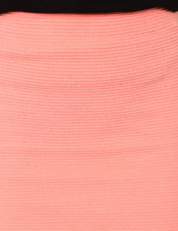 Fusta Bershka, corai