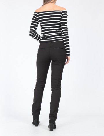 Pantaloni Bershka, negru
