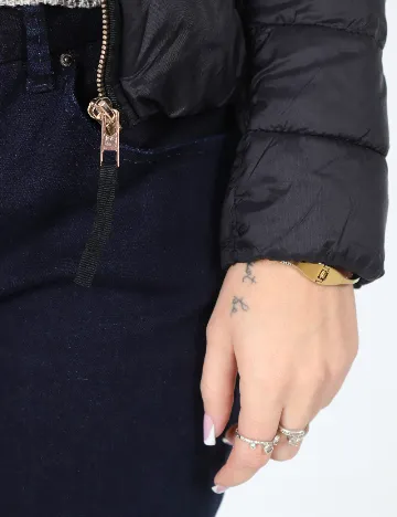 Geaca Bershka, bleumarin inchis Albastru