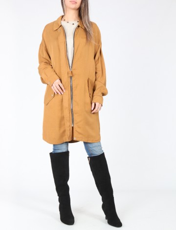 Jacheta Bershka, maro