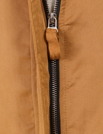 Jacheta Bershka, maro Maro