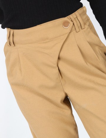Pantaloni Bershka, maro