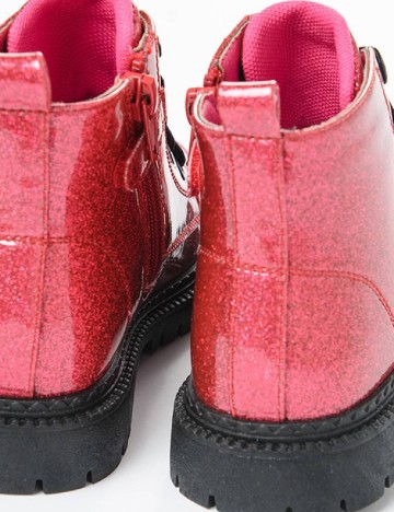 Ghete Cool Club, rosu