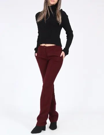 Pantaloni Bershka, visiniu