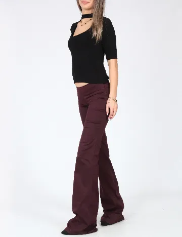 Pantaloni Bershka, pruna