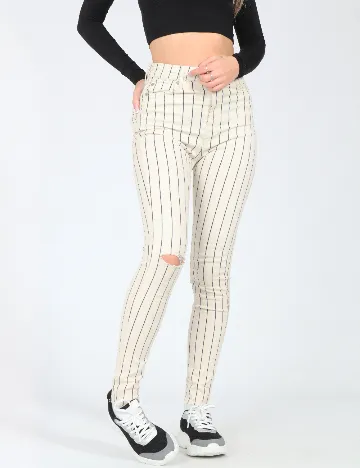 Blugi Bershka, ecru Alb