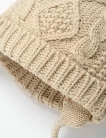 Caciula Cool Club, crem