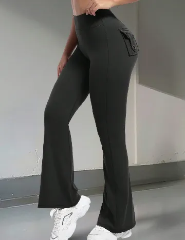 Pantaloni SHEIN, negru