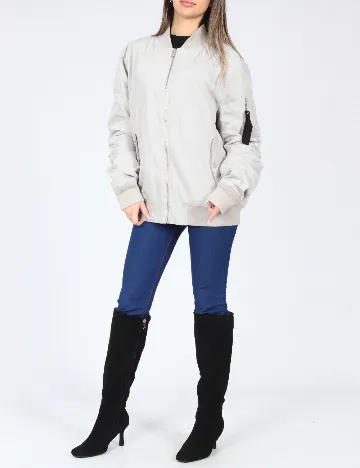 Jacheta Bershka, gri Gri