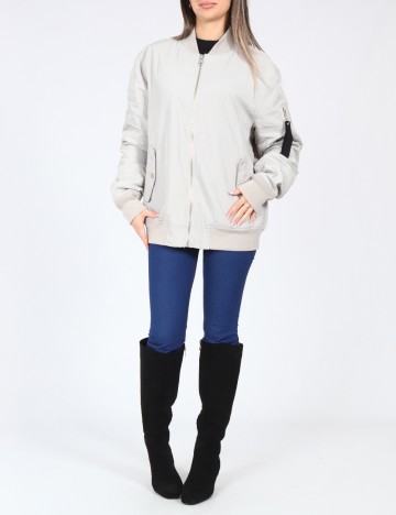 Jacheta Bershka, gri