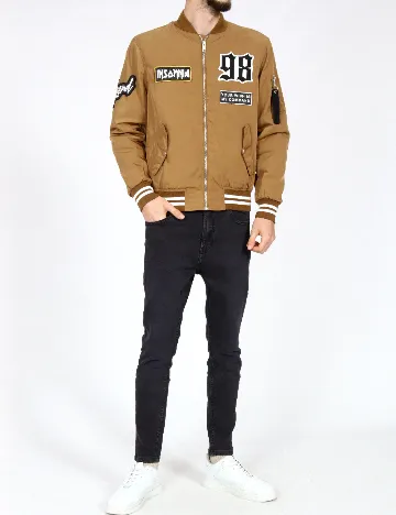 Jacheta Bershka, maro Maro