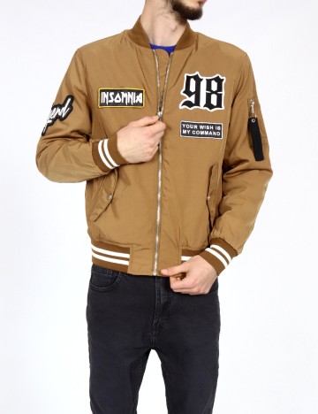 Jacheta Bershka, maro