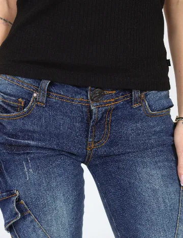 Blugi Bershka, albastru