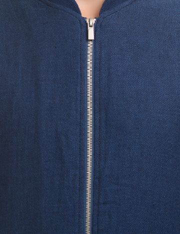 Jacheta Zara, albastru