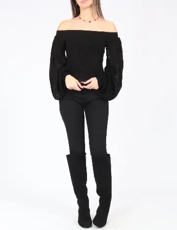 Top Bershka, negru