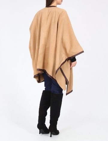 Poncho Zara, maro