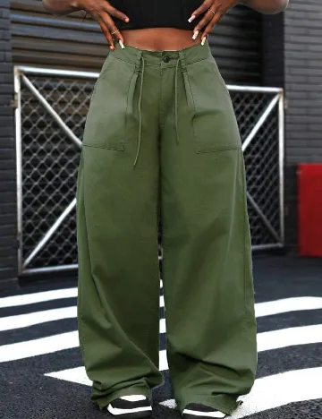 Pantaloni SHEIN, verde Verde