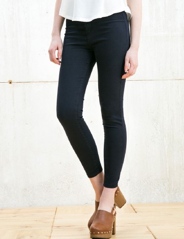 Pantaloni Bershka, bleumarin