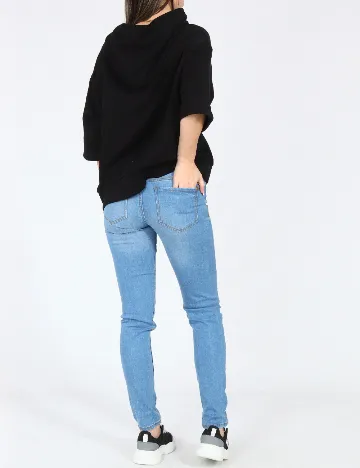 Blugi Bershka, albastru