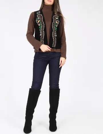 Vesta Zara, negru Negru