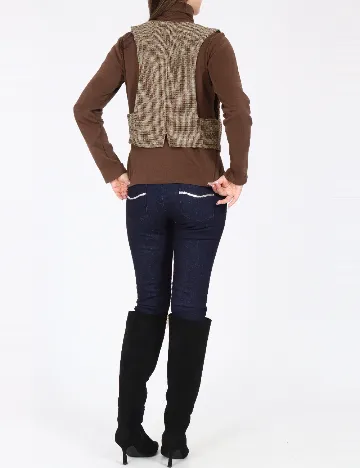 Vesta Zara, maro Maro