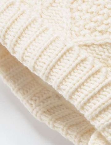 Caciula Cool Club, crem