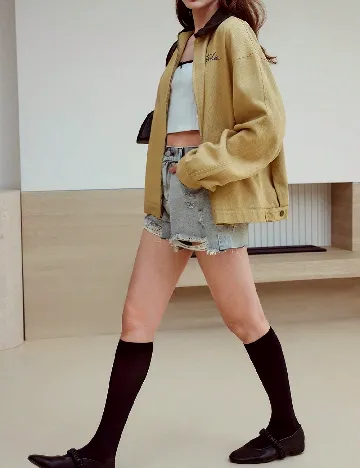 Jacheta MOTF, maro deschis