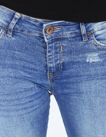 Blugi Bershka, albastru