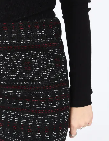 Fusta Bershka, negru