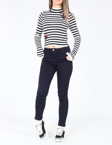 Blugi Bershka, bleumarin