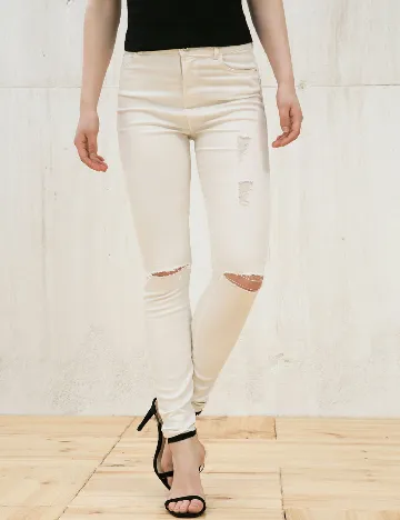 Blugi Bershka, ecru Alb