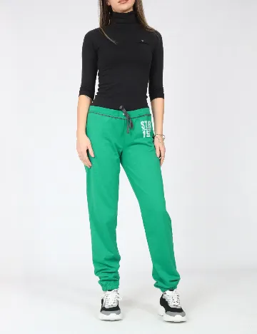 Pantaloni Bershka, verde