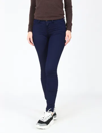 Blugi Bershka, bleumarin Albastru