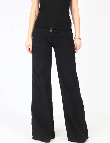 Pantaloni Bershka, negru