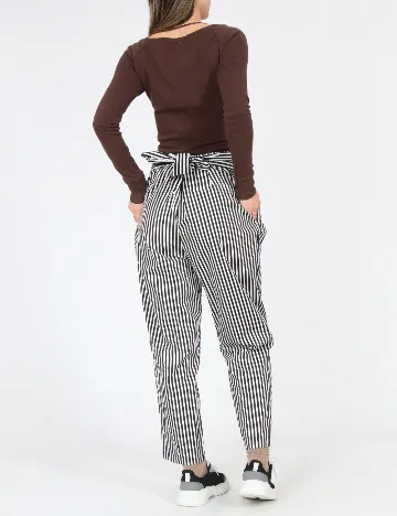 Pantaloni Zara, negru/alb Negru