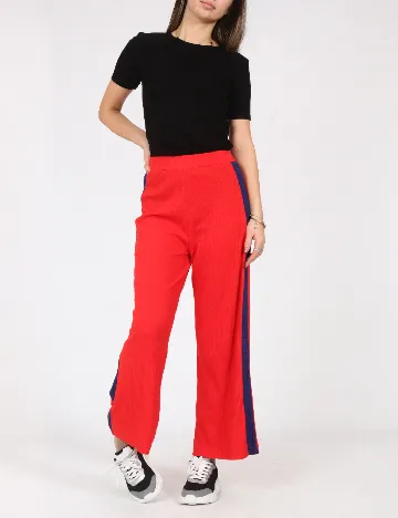 Pantaloni Pull&Bear, rosu