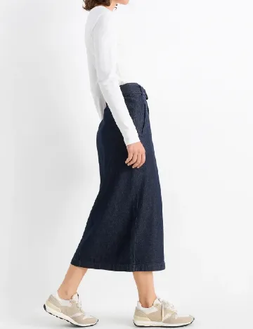 Fusta C&A, bleumarin