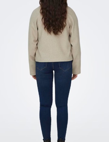 Jacheta Jacqueline de Yong, bej