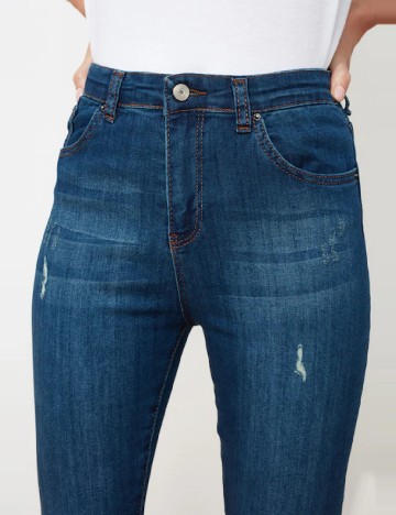 Blugi TRENDYOL, albastru